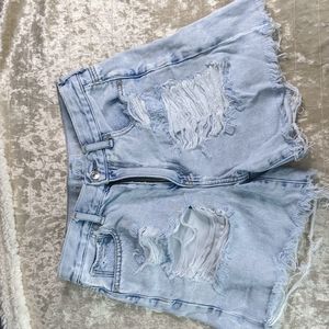 American Eagle, Size 2, Light Super Bleach